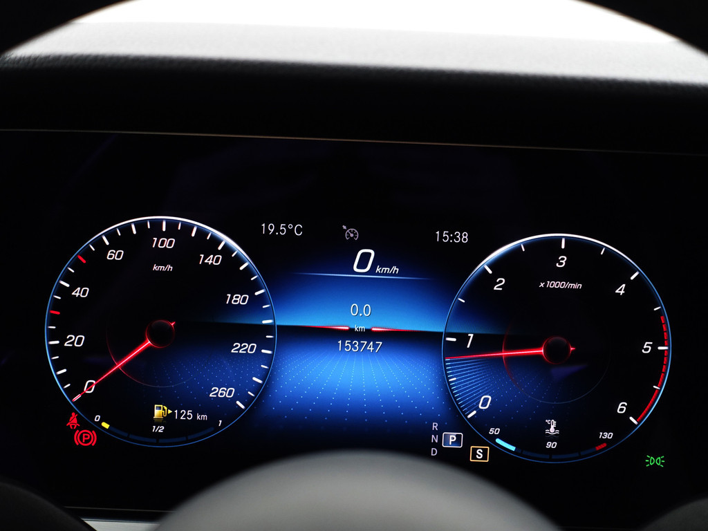 
Mercedes-Benz E-Klasse 200 d AMG Night Edition Aut- Magno Mat zwart, Panoramadak, Sfeerverlichting, Sport Leder Interieur vol									