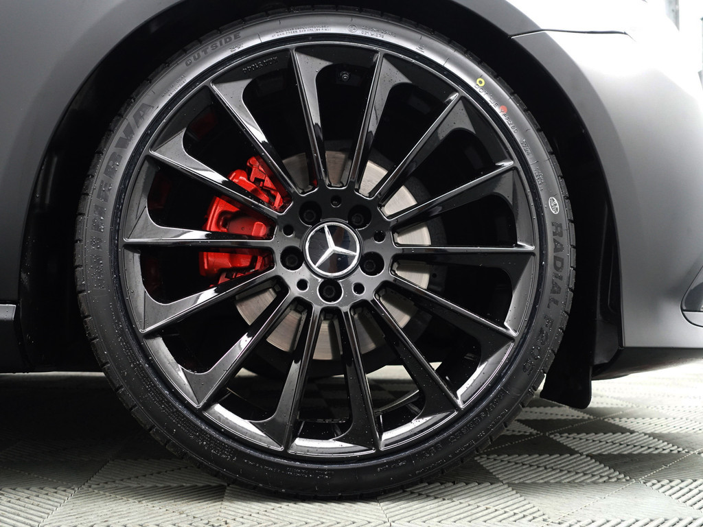 
Mercedes-Benz E-Klasse 200 d AMG Night Edition Aut- Magno Mat zwart, Panoramadak, Sfeerverlichting, Sport Leder Interieur vol									