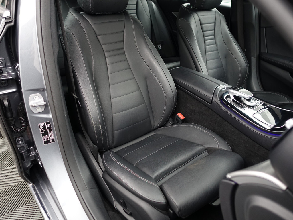 
Mercedes-Benz E-Klasse 200 AMG Presige Aut- Sfeerverlichting, 360 Camera, Lane Assist, Park Assist, Xenon Led, Leder Comfort Interieur vol									