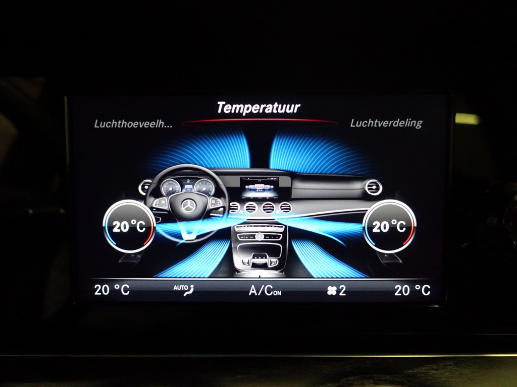 
Mercedes-Benz E-Klasse 220d Sedan 195Pk Amg Night Edition Aut- Sfeerverlichting, Leder, Xenon Led, Burmester, Camera vol									