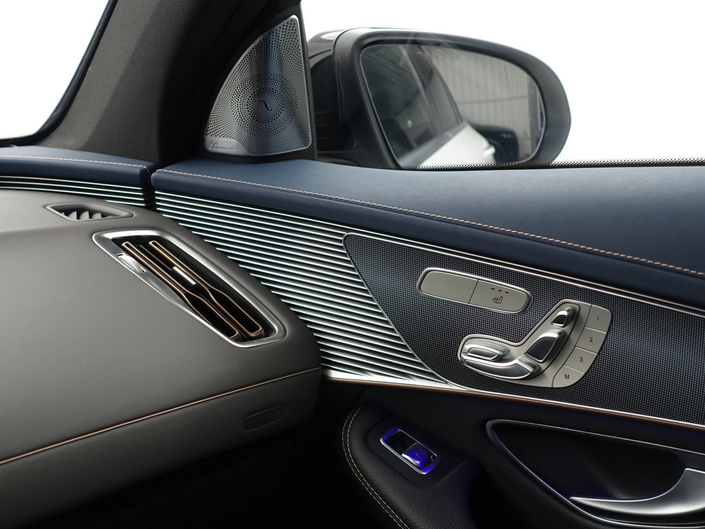 
Mercedes-Benz EQC 400 4MATIC Premium Plus 80 kWh- Schuifdak, Memory Seats, Burmester Audio, Elek Trekhaak, 360 Camera, Head Up vol									