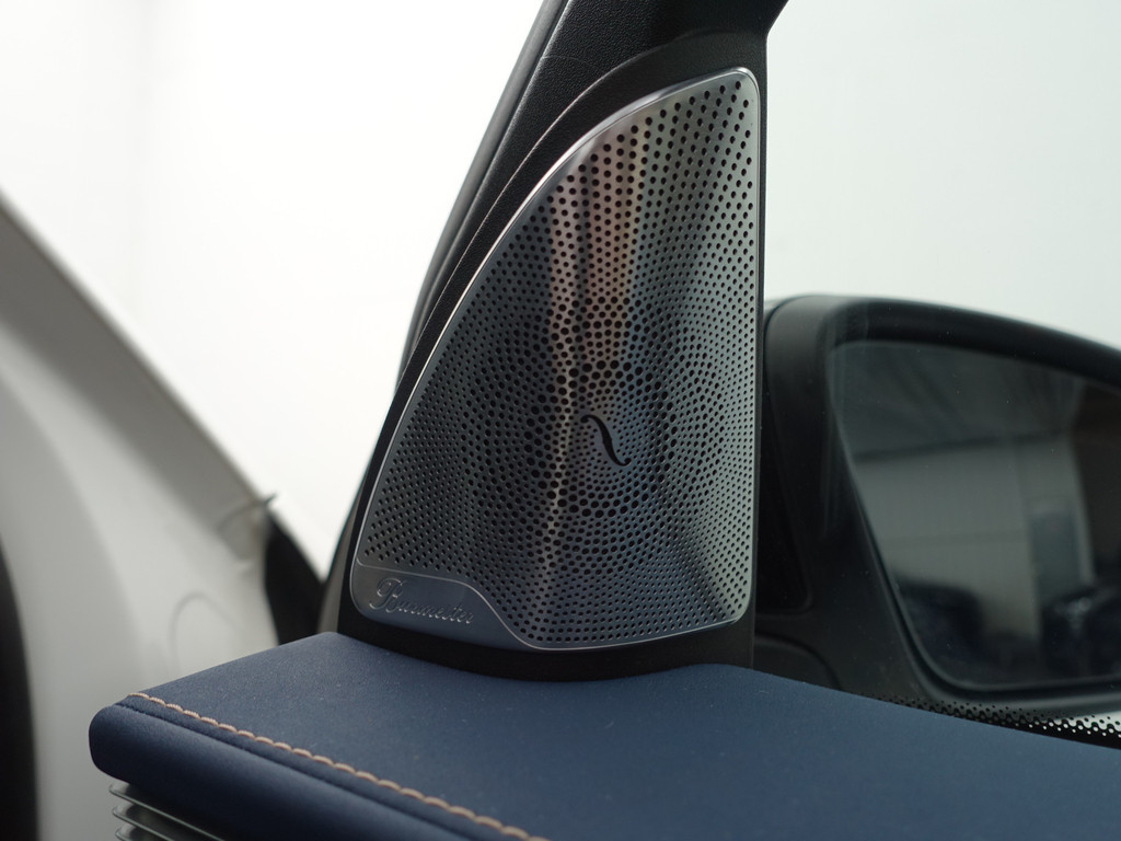 
Mercedes-Benz EQC 400 4MATIC Premium Plus 80 kWh- Schuifdak, Memory Seats, Burmester Audio, Elek Trekhaak, 360 Camera, Head Up vol									