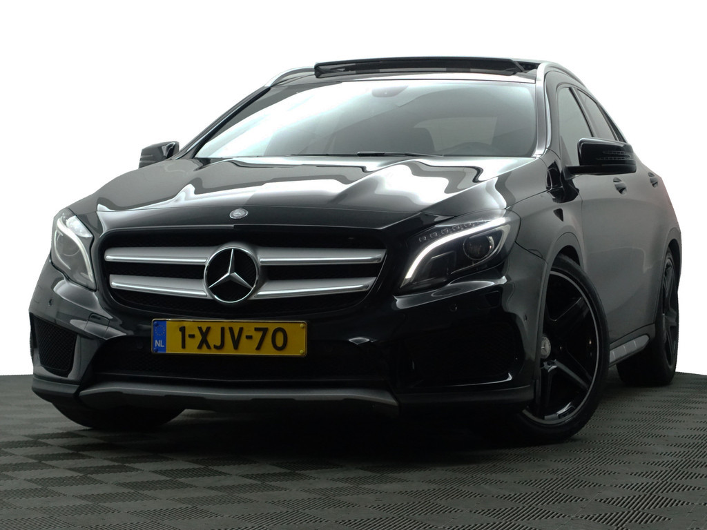 
Mercedes-Benz GLA 200 CDI AMG Edition 1 Aut- Night Edition, Panodak, Xenon Led, Park Assist, Navi, Clima, Cruise vol									