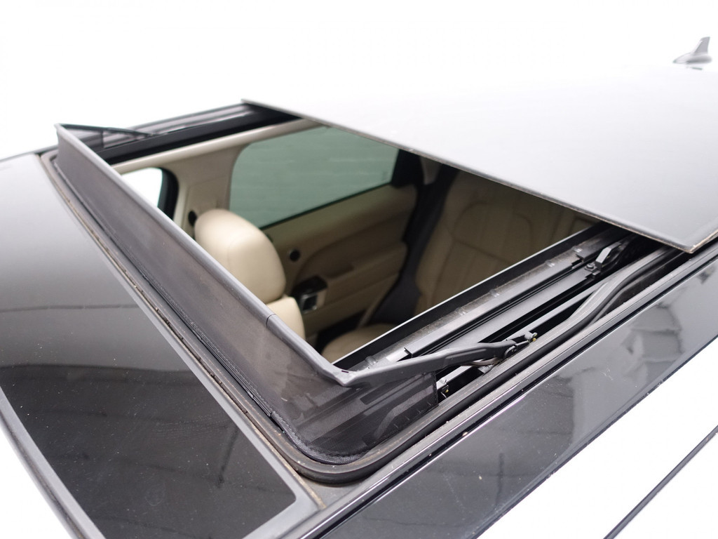 
Land Rover Range Rover Sport 3.0 Autobiography 300Pk Autom- Bi-Colour, Panodak, Leder, Meridian, Xenon Led vol									