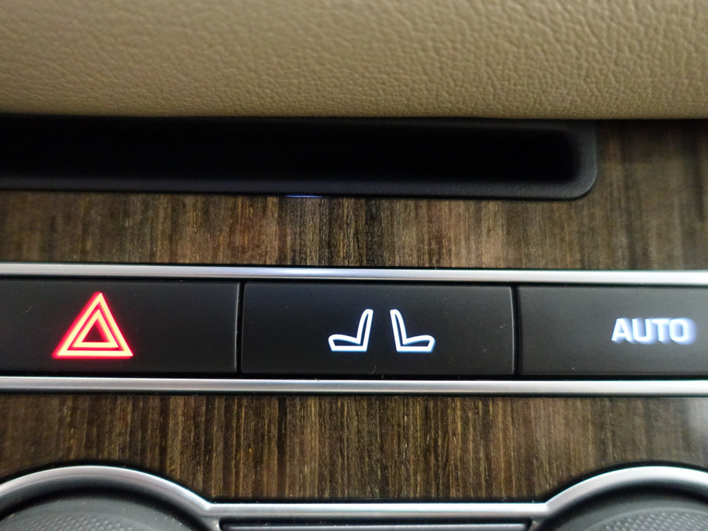 
Land Rover Range Rover Sport 3.0 Autobiography 300Pk Autom- Bi-Colour, Panodak, Leder, Meridian, Xenon Led vol									