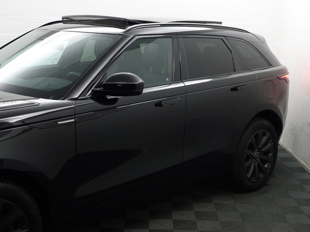 
Land Rover Range Rover Velar 2.0 P400e R-Dynamic SE Aut- Panodak, Stoelventilatie, CarPlay, Memory, Meridian Audio, Xenon led, Trekhaak vol									