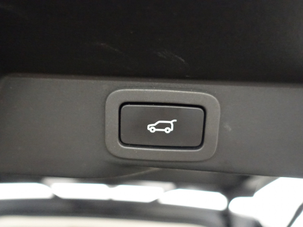 
Land Rover Range Rover Sport 3.0 Autobiography 300Pk Autom- Bi-Colour, Panodak, Leder, Meridian, Xenon Led vol									