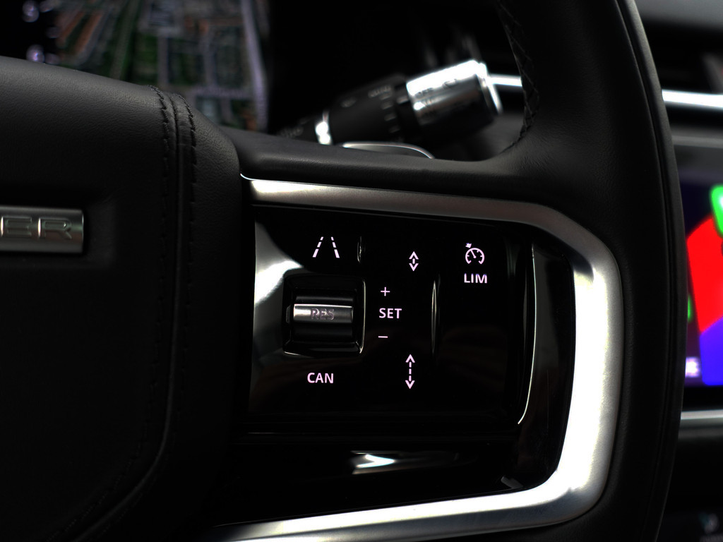 
Land Rover Range Rover Velar 2.0 P400e R-Dynamic SE Aut- Panodak, Stoelventilatie, CarPlay, Memory, Meridian Audio, Xenon led, Trekhaak vol									