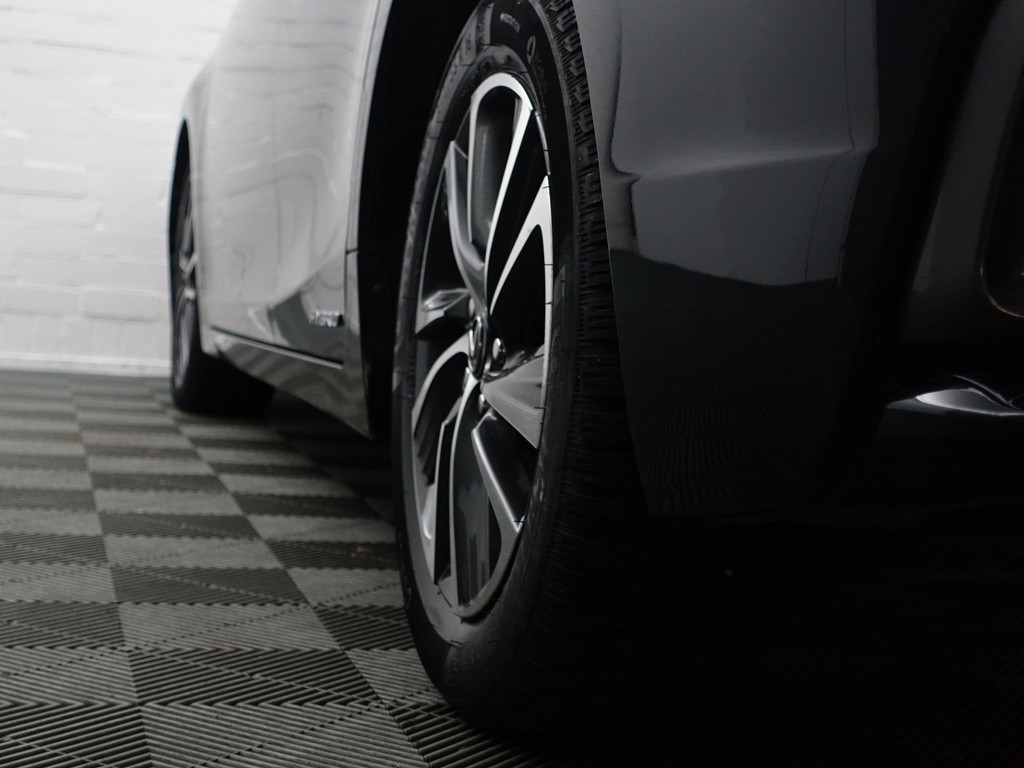 
Lexus CT 200h Business Line Alcantara Interieur, Camera, Navi, Dynamic Select, Virtual Cockpit, Xenon Led vol									