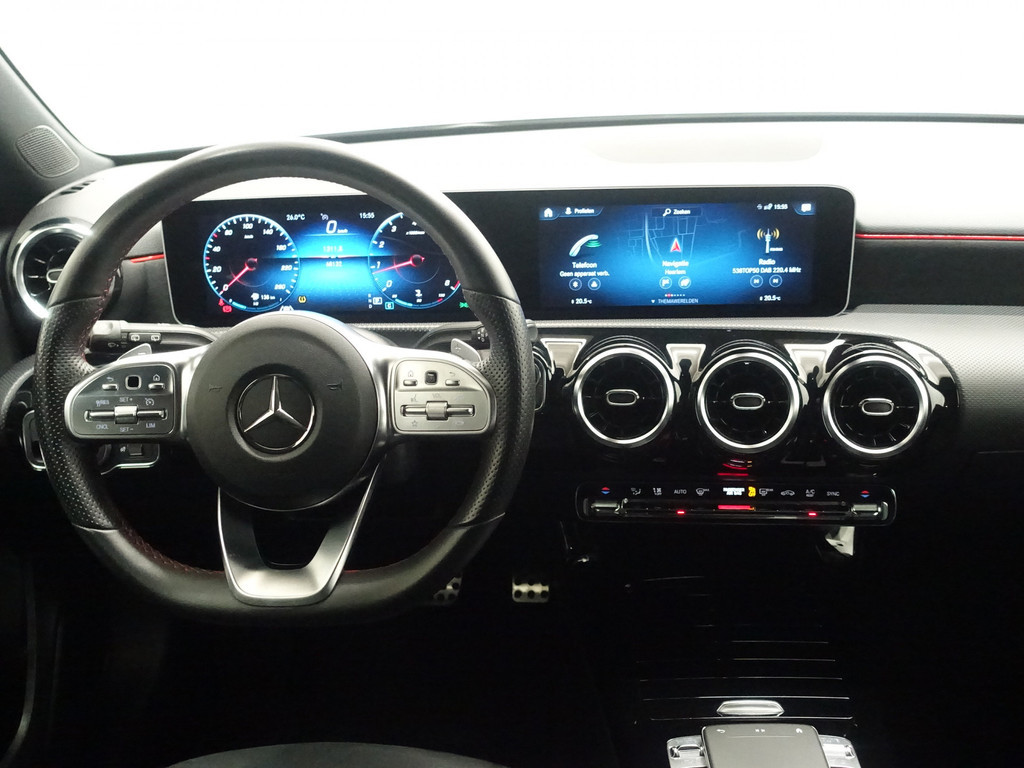 
Mercedes-Benz A-Klasse AMG Night Edition Aut- Xenon Led, Park Assist, Sport Interieur, Lane Assist, Keyless vol									