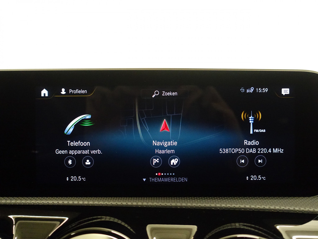 
Mercedes-Benz A-Klasse AMG Night Edition Aut- Xenon Led, Park Assist, Sport Interieur, Lane Assist, Keyless vol									