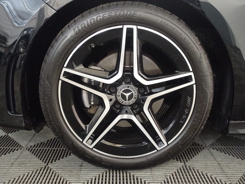 
Mercedes-Benz A-Klasse AMG Night Edition Aut- Xenon Led, Park Assist, Sport Interieur, Lane Assist, Keyless vol									