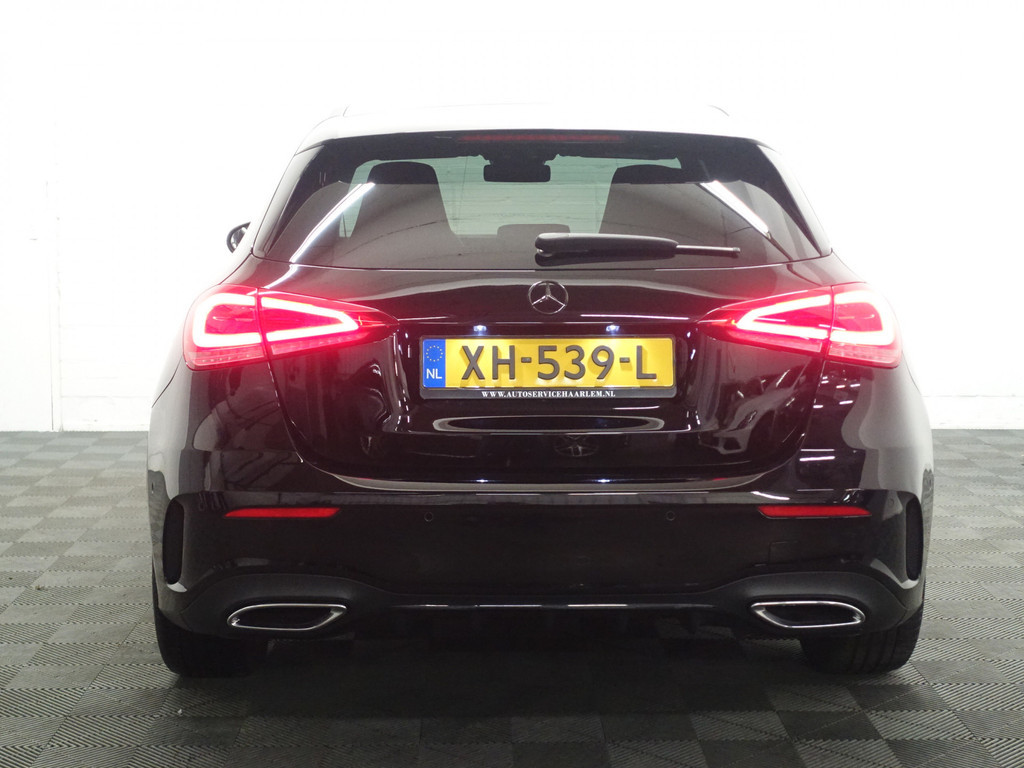 
Mercedes-Benz A-Klasse AMG Night Edition Aut- Xenon Led, Park Assist, Sport Interieur, Lane Assist, Keyless vol									