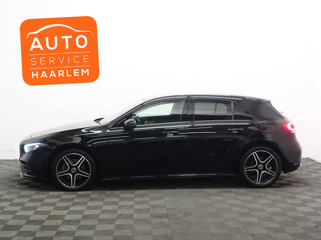 
Mercedes-Benz A-Klasse AMG Night Edition Aut- Xenon Led, Park Assist, Sport Interieur, Lane Assist, Keyless vol									