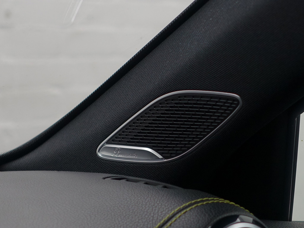 
Mercedes-Benz A-Klasse 250 AMG Yellow Art Aut- Panoramadak, Burmester Audio, Sfeerverlichting, Xenon Led, Stoelverwarming vol									