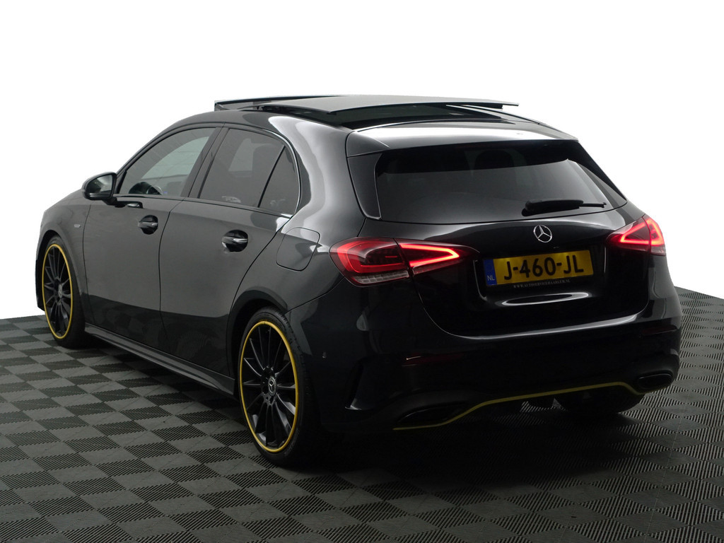 
Mercedes-Benz A-Klasse 250 AMG Yellow Art Aut- Panoramadak, Burmester Audio, Sfeerverlichting, Xenon Led, Stoelverwarming vol									