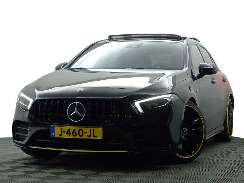 
Mercedes-Benz A-Klasse 250 AMG Yellow Art Aut- Panoramadak, Burmester Audio, Sfeerverlichting, Xenon Led, Stoelverwarming vol									