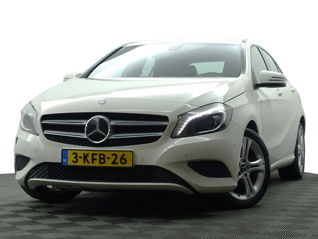 
Mercedes-Benz A-Klasse 180 CDI AMG Prestige- Sport Interieur, Xenon Led, Park Assist, Clima, Cruise, Carbon vol									