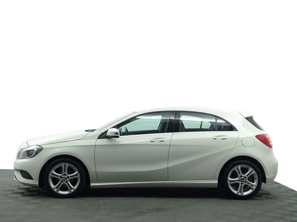 
Mercedes-Benz A-Klasse 180 CDI AMG Prestige- Sport Interieur, Xenon Led, Park Assist, Clima, Cruise, Carbon vol									