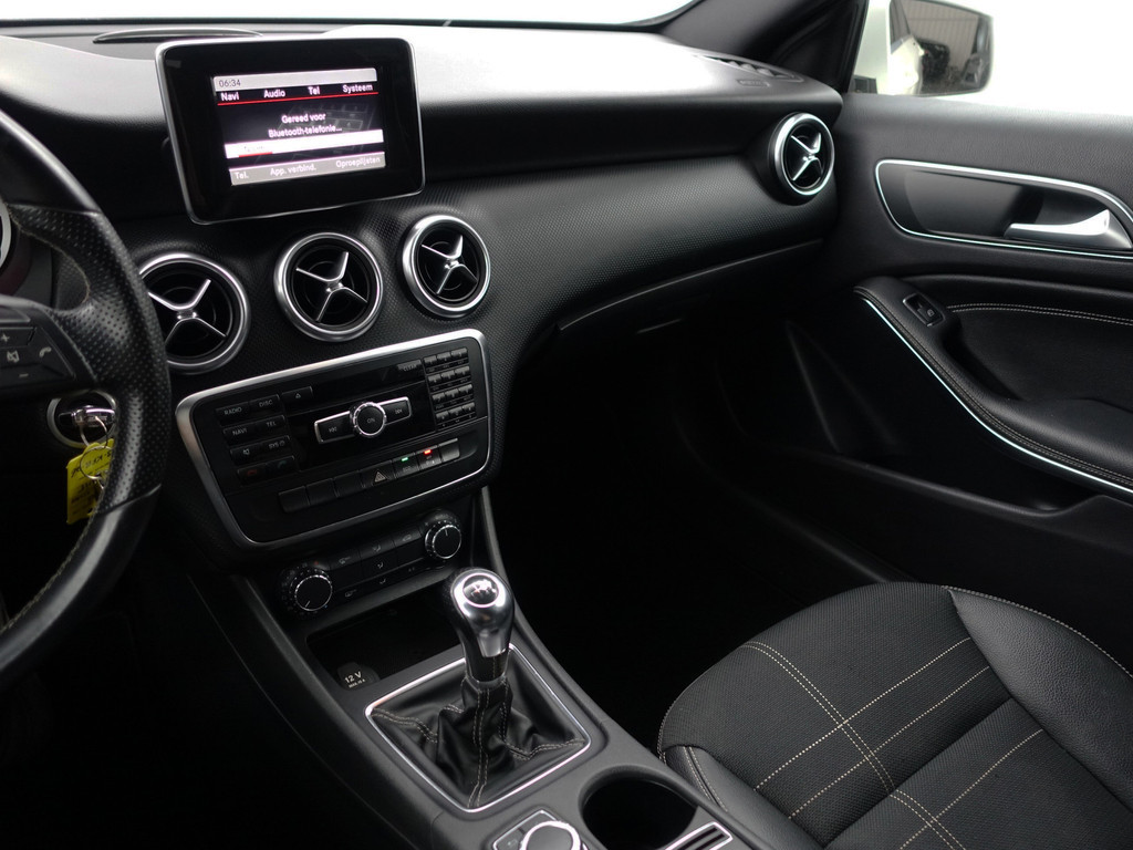 
Mercedes-Benz A-Klasse 180 CDI AMG Prestige- Sport Interieur, Xenon Led, Park Assist, Clima, Cruise, Carbon vol									