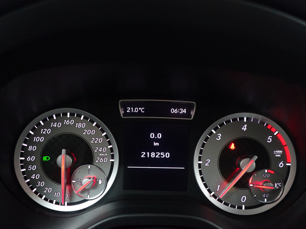 
Mercedes-Benz A-Klasse 180 CDI AMG Prestige- Sport Interieur, Xenon Led, Park Assist, Clima, Cruise, Carbon vol									