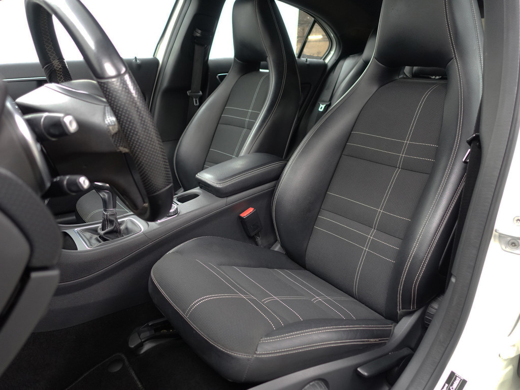
Mercedes-Benz A-Klasse 180 CDI AMG Prestige- Sport Interieur, Xenon Led, Park Assist, Clima, Cruise, Carbon vol									