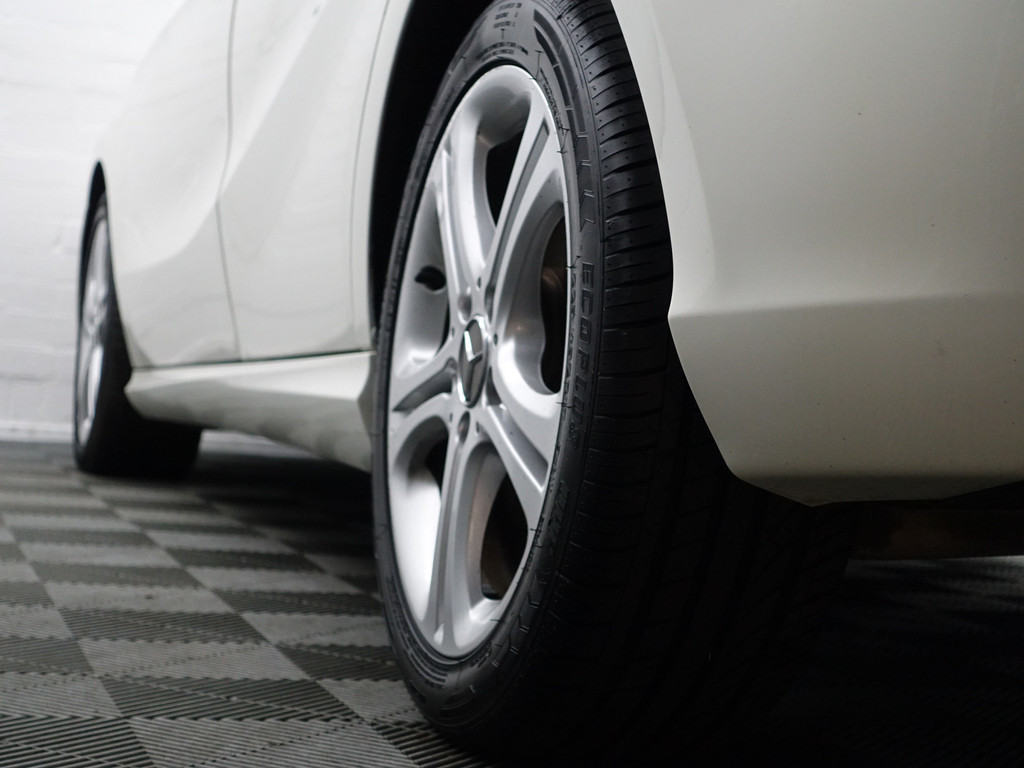 
Mercedes-Benz A-Klasse 180 CDI AMG Prestige- Sport Interieur, Xenon Led, Park Assist, Clima, Cruise, Carbon vol									