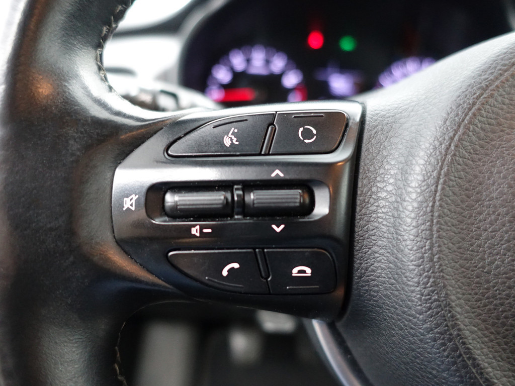 
Kia Rio 1.0 TGDI Dynamic PlusLine- Camera, Carplay, Xenon Led, Park Assist, Navi, Clima vol									