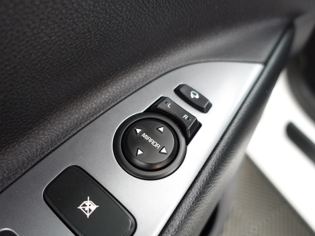 
Kia Rio 1.0 TGDI GT-Line Blackpack- Stuur/Stoelverwarming, Lane Assist, Led, Camera, Carbon, Park Assist, Privacy Glass vol									