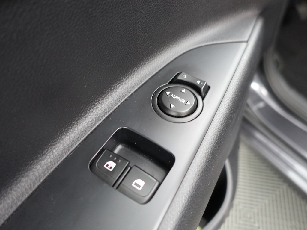 
Kia Rio 1.0 TGDI Dynamic PlusLine- Camera, Carplay, Xenon Led, Park Assist, Navi, Clima vol									