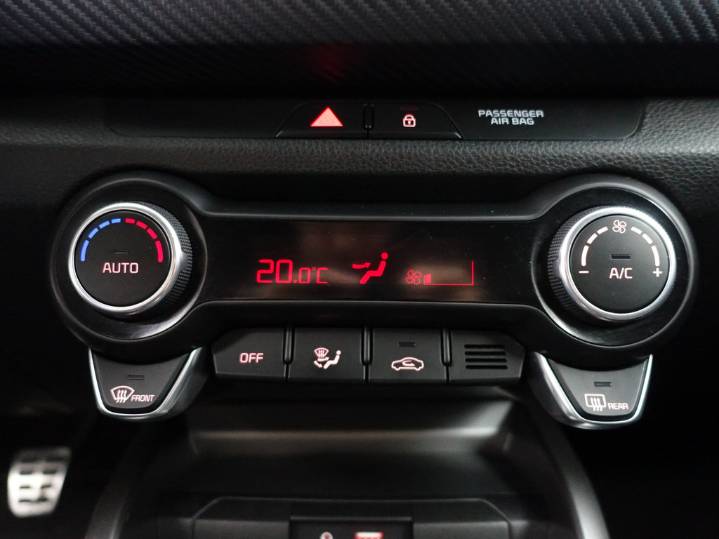 
								Kia Rio 1.0 TGDI GT-Line Blackpack- Xenon Led, Camera, Stuur/Stoelverwarming, Lane Assist, Keyless vol									