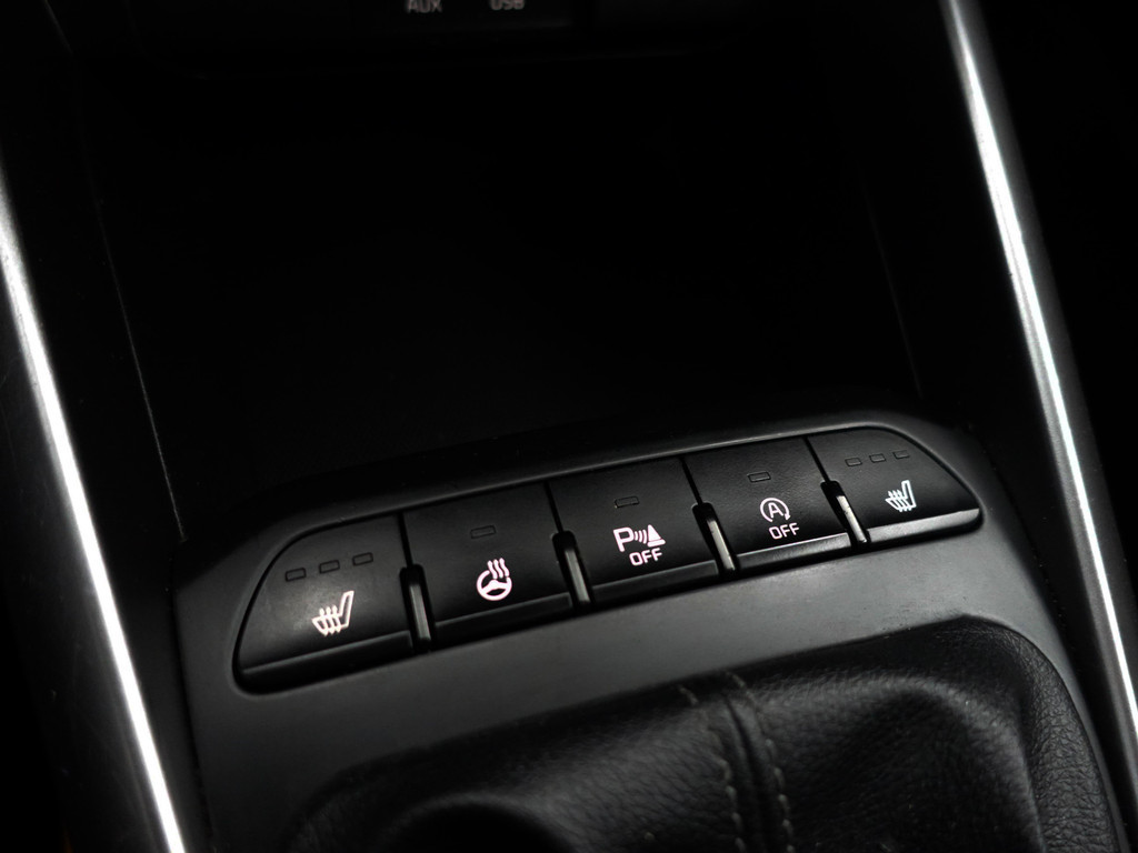 
Kia Rio 1.0 TGDI GT-Line Blackpack- Stuur/Stoelverwarming, Lane Assist, Led, Camera, Carbon, Park Assist, Privacy Glass vol									