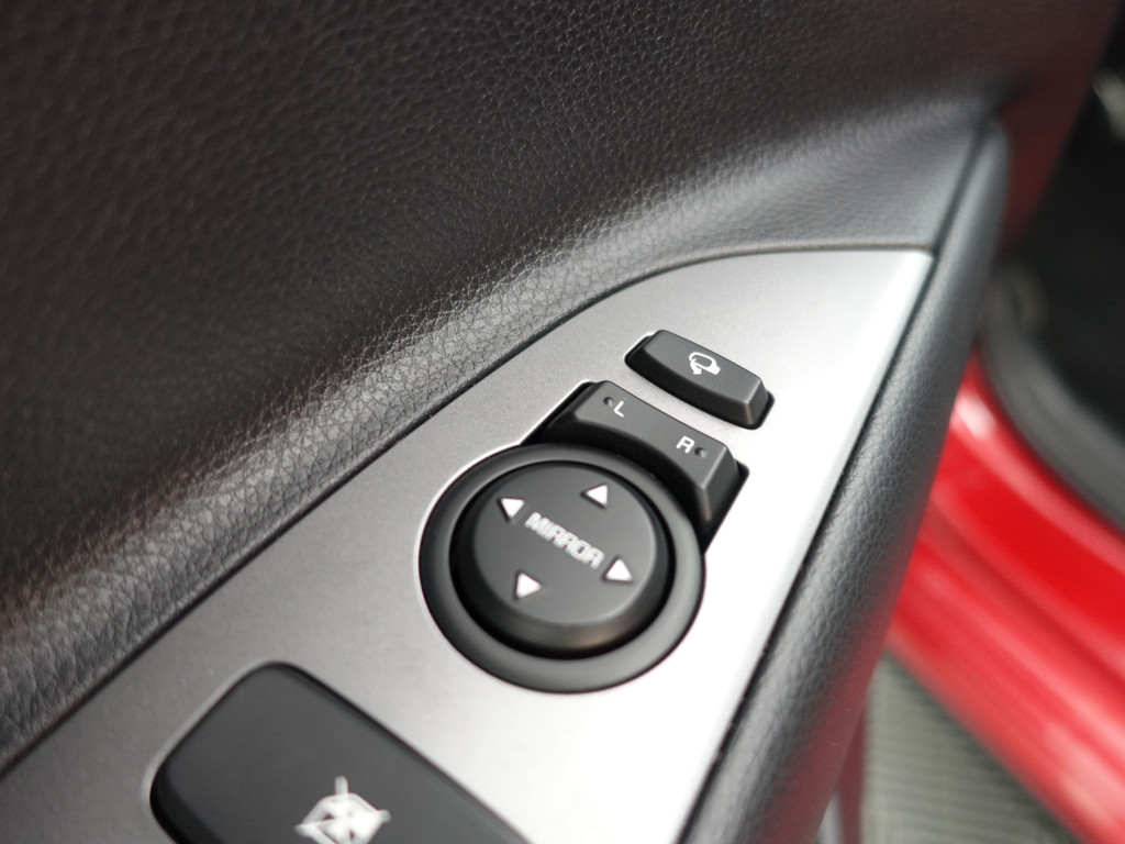 
								Kia Rio 1.0 TGDI GT-Line Blackpack- Xenon Led, Camera, Stuur/Stoelverwarming, Lane Assist, Keyless vol									