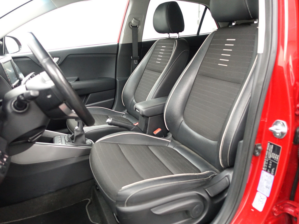 
								Kia Rio 1.0 TGDI GT-Line Blackpack- Xenon Led, Camera, Stuur/Stoelverwarming, Lane Assist, Keyless vol									