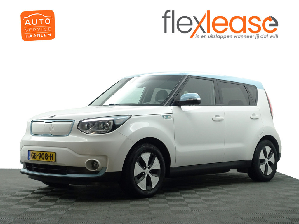 
								Kia Soul EV ExecutiveLine 27 kWh Aut- Two Tone, Camera, Stuur/Stoelverwarming, Keyless, Xenon Led, Dynamic Select vol									