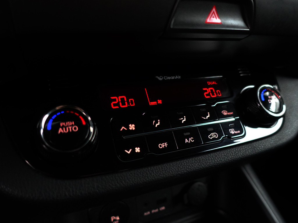 
Kia Sportage 1.6 GDI X-ecutive Plus Pack- Camera, Navi, Clima, Cruise, Park Assist, Xenon Led, Sport Interieur vol									