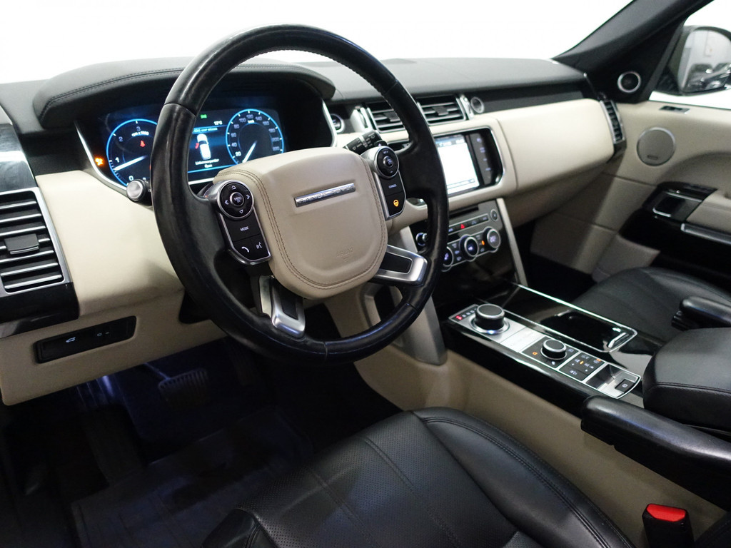 
Land Rover Range Rover 3.0 TDV6 Vogue Autobiography Aut- Panoramadak, Bi Colour Leder Interieur, Meridian Premium Audio, Stoelventilatie vol									