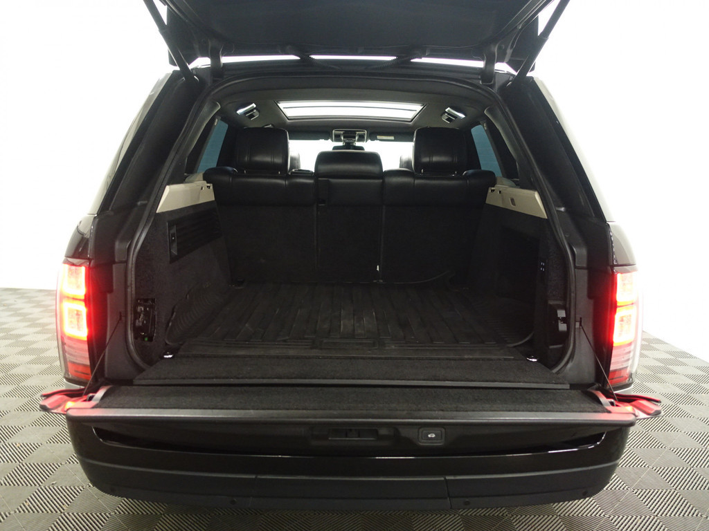 
Land Rover Range Rover 3.0 TDV6 Vogue Autobiography Aut- Panoramadak, Bi Colour Leder Interieur, Meridian Premium Audio, Stoelventilatie vol									