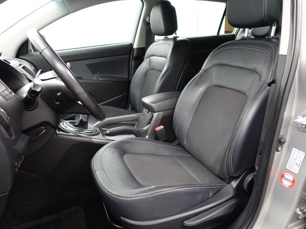 
Kia Sportage 1.6 GDI X-ecutive Plus Pack- Camera, Navi, Clima, Cruise, Park Assist, Xenon Led, Sport Interieur vol									