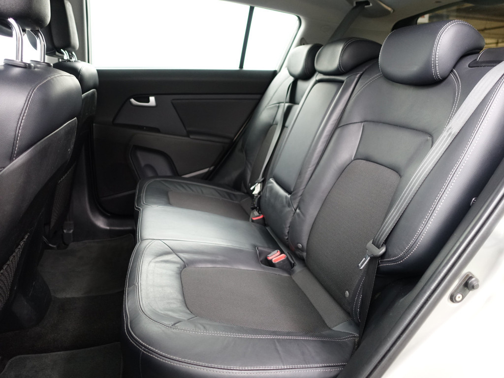 
Kia Sportage 1.6 GDI X-ecutive Plus Pack- Camera, Navi, Clima, Cruise, Park Assist, Xenon Led, Sport Interieur vol									