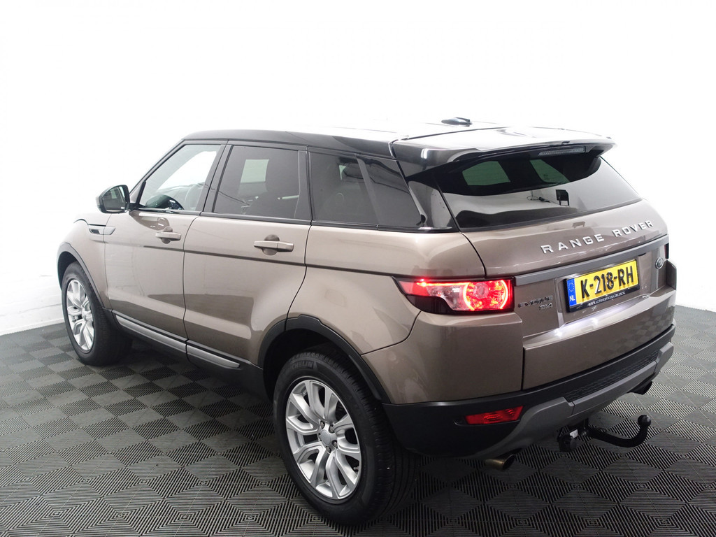 
								Land Rover Range Rover Evoque 2.0 Si 4WD Dynamic Aut- Two tone, Sfeerverlichting, Camera, Xenon Led, Merdian Audio vol									