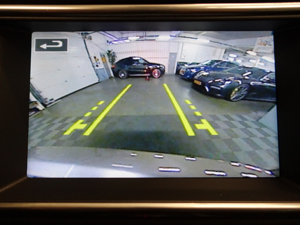 
								Land Rover Range Rover Evoque 2.0 Si 4WD Dynamic Aut- Two tone, Sfeerverlichting, Camera, Xenon Led, Merdian Audio vol									