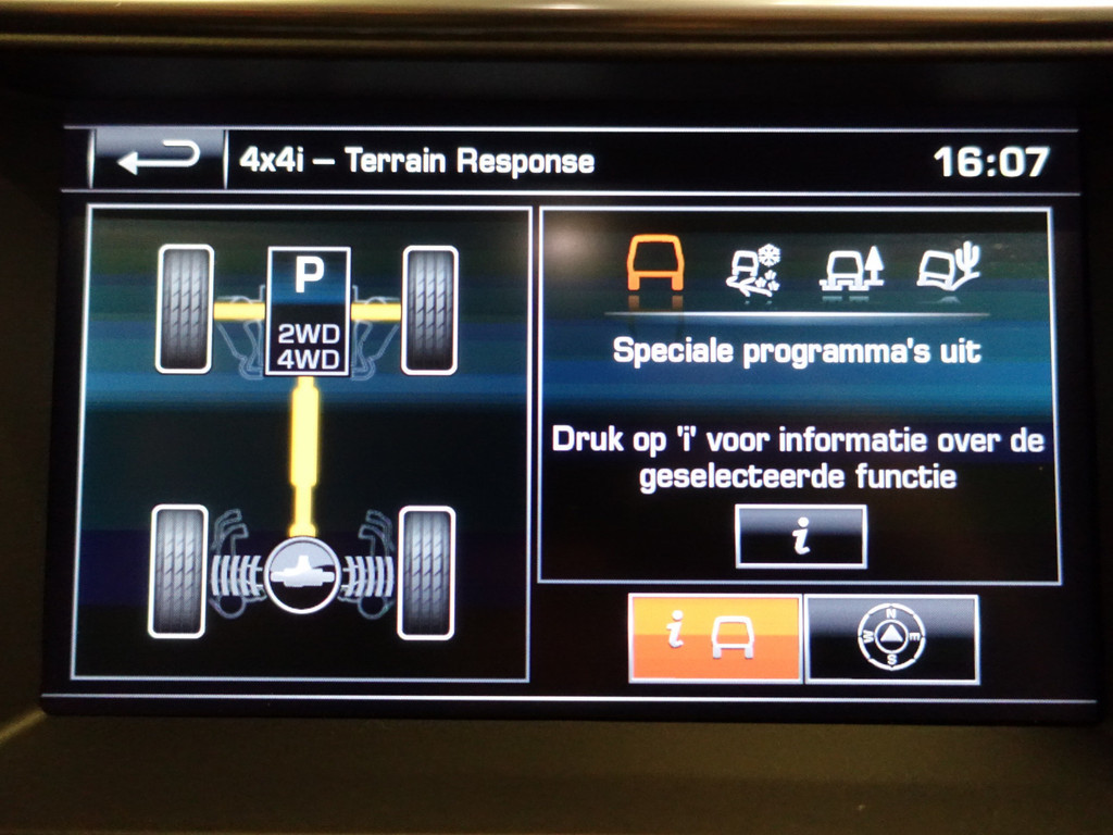 
								Land Rover Range Rover Evoque 2.0 Si 4WD Dynamic Aut- Two tone, Sfeerverlichting, Camera, Xenon Led, Merdian Audio vol									