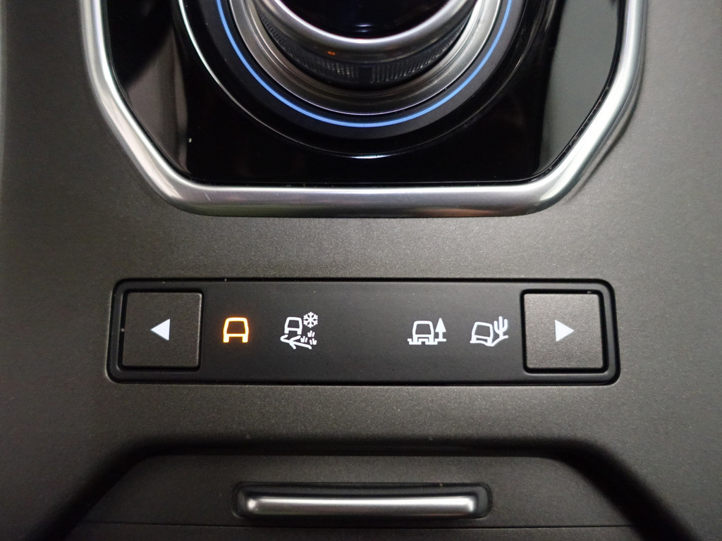 
								Land Rover Range Rover Evoque 2.0 Si 4WD Dynamic Aut- Two tone, Sfeerverlichting, Camera, Xenon Led, Merdian Audio vol									