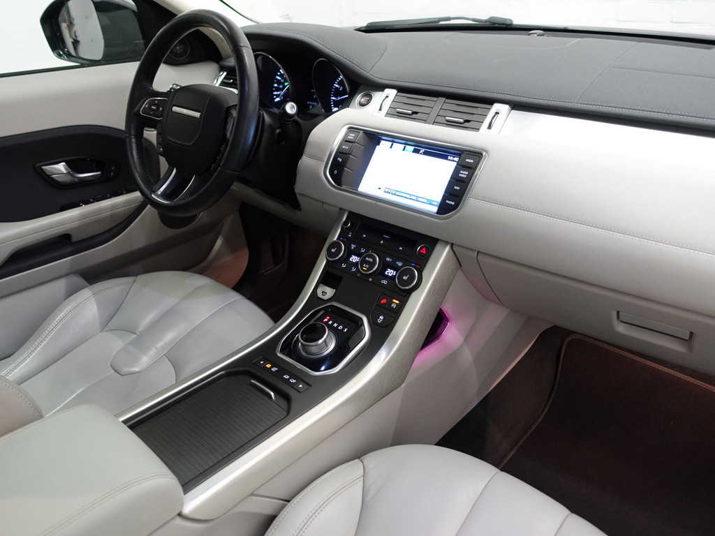 
Land Rover Range Rover Evoque 2.0 Si 4WD Dynamic Aut- Two Tone, Panodak, Xenon Led, Meridian, Camera, Sfeerverlichting vol									