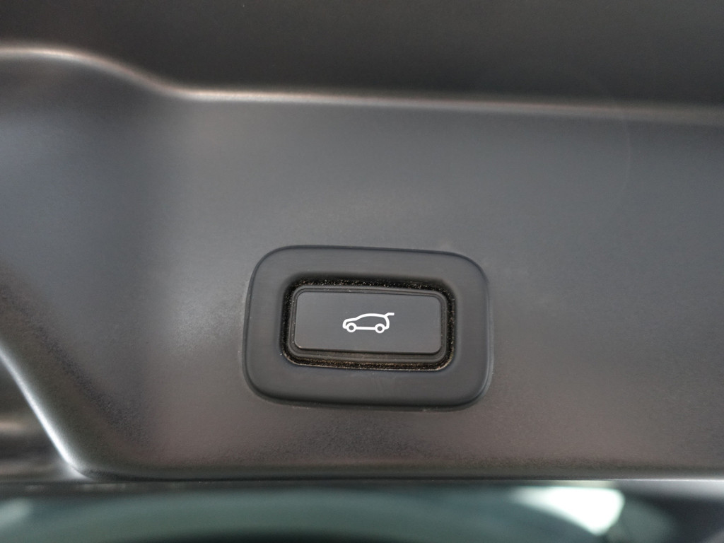 
								Land Rover Range Rover Evoque 1.5 P300e AWD R-Dynamic HSE- Panoramadak, Carplay, 360 Camera, 360 Camera, Dual View, Xenon Led vol									