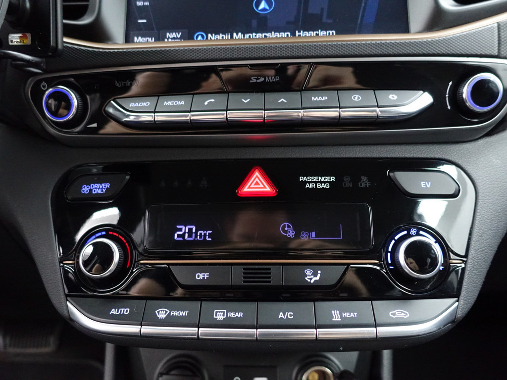 
								Hyundai IONIQ Premium EV Aut- Infinity Audio, Camera, Ada Cruise, Carplay, Clima vol									