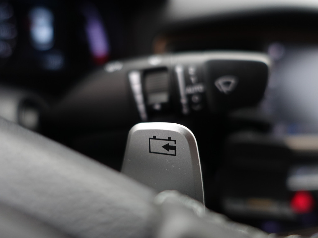 
								Hyundai IONIQ Premium EV Aut- Infinity Audio, Camera, Ada Cruise, Carplay, Clima vol									
