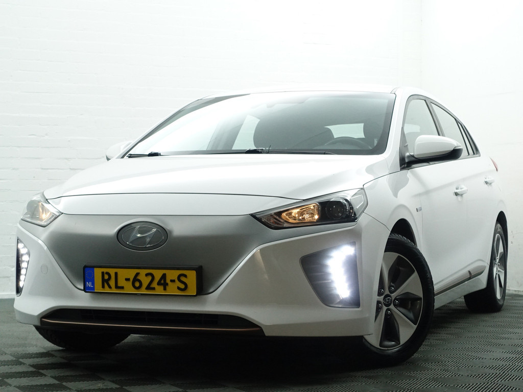 
								Hyundai IONIQ Premium EV Aut- Infinity Audio, Camera, Ada Cruise, Carplay, Clima vol									