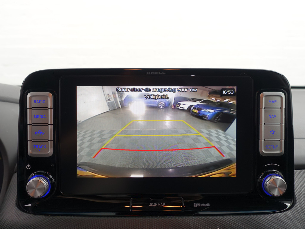 
Hyundai Kona EV Premium+ 64 kWh- Stuur/Stoelverwarming, Stoelventilatie, Xenon Led, Camera, Krell Audio, Park Assist vol									